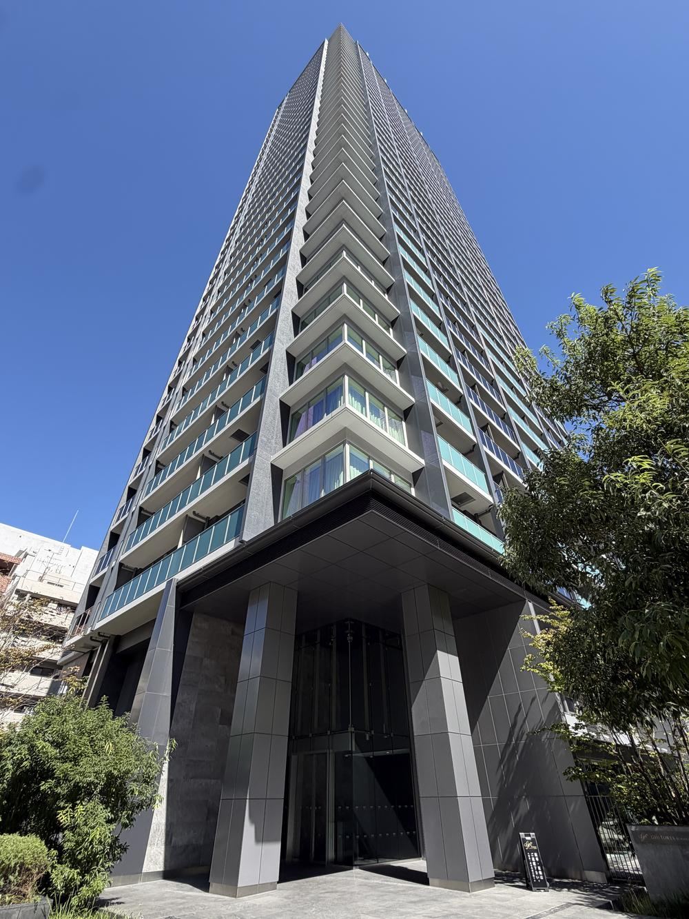 1LDK apartment in Kita Ward, Osaka - Photo 1