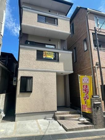 2LDK+2S house in Muko