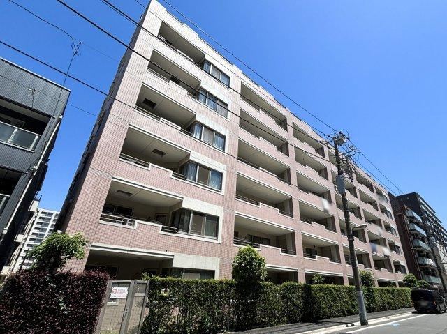 3LDK apartment in Koto Ward, Tokyo - Photo 1