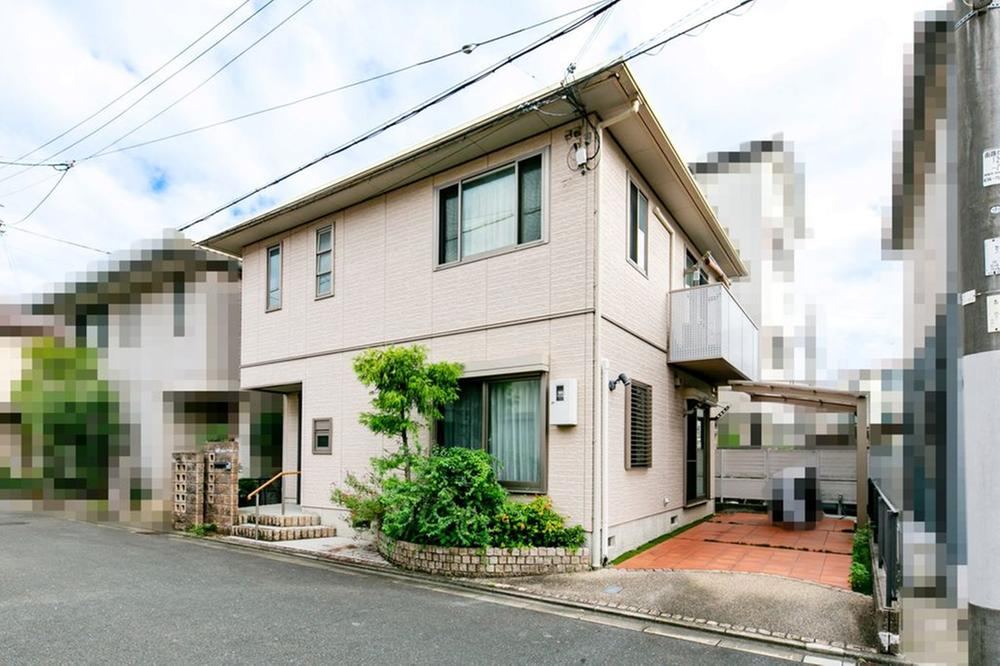 3LDK house in Takatsuki, Osaka - Photo 1