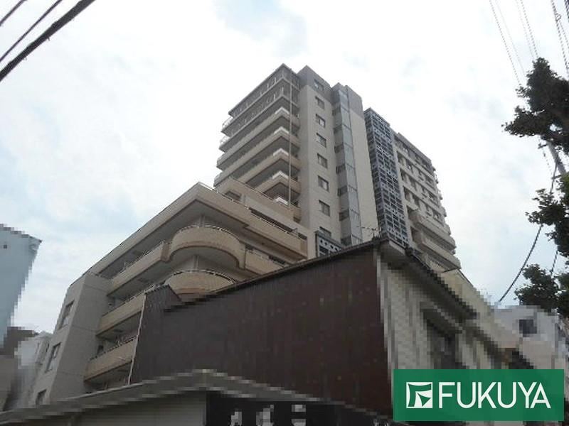 3LDK apartment in Nada Ward, Kobe, Hyogo - Photo 1