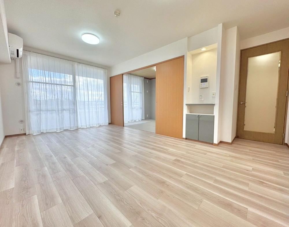 4LDK apartment in Higashi Ward, Fukuoka - Photo 1