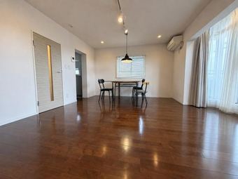 4LDK apartment in Tama