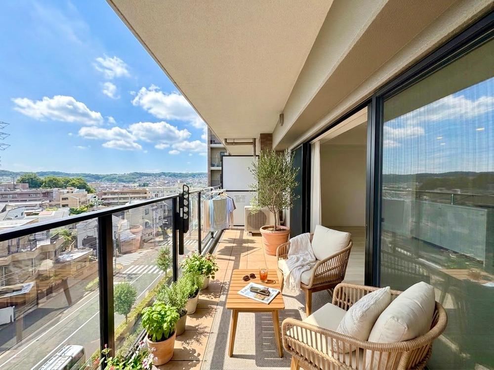 3LDK apartment in Hino, Tokyo - Photo 1