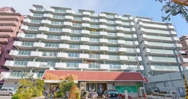 3LDK apartment in Abeno Ward, Osaka - Photo 1