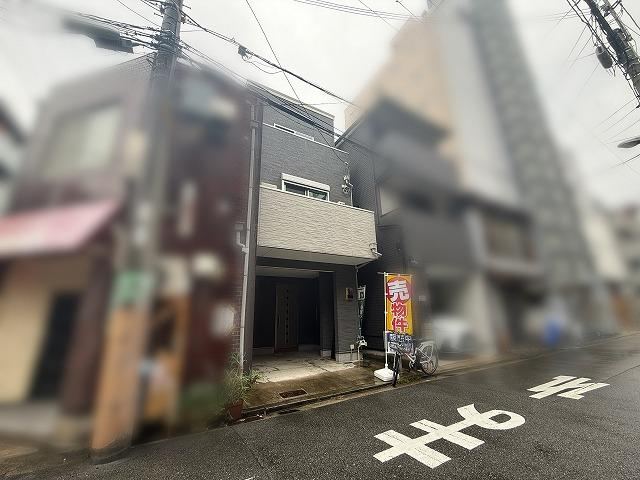 4LDK house in Ino Ward, Osaka - Photo 1