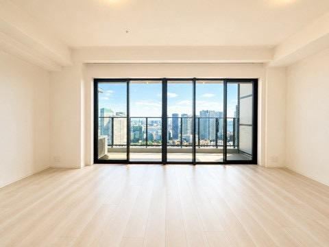 2LDK apartment in Chuo Ward, Tokyo - Photo 1
