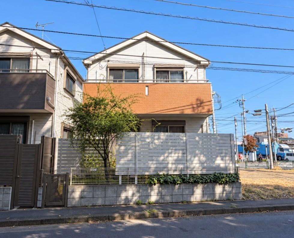 4LDK house in Tachikawa, Tokyo - Photo 1