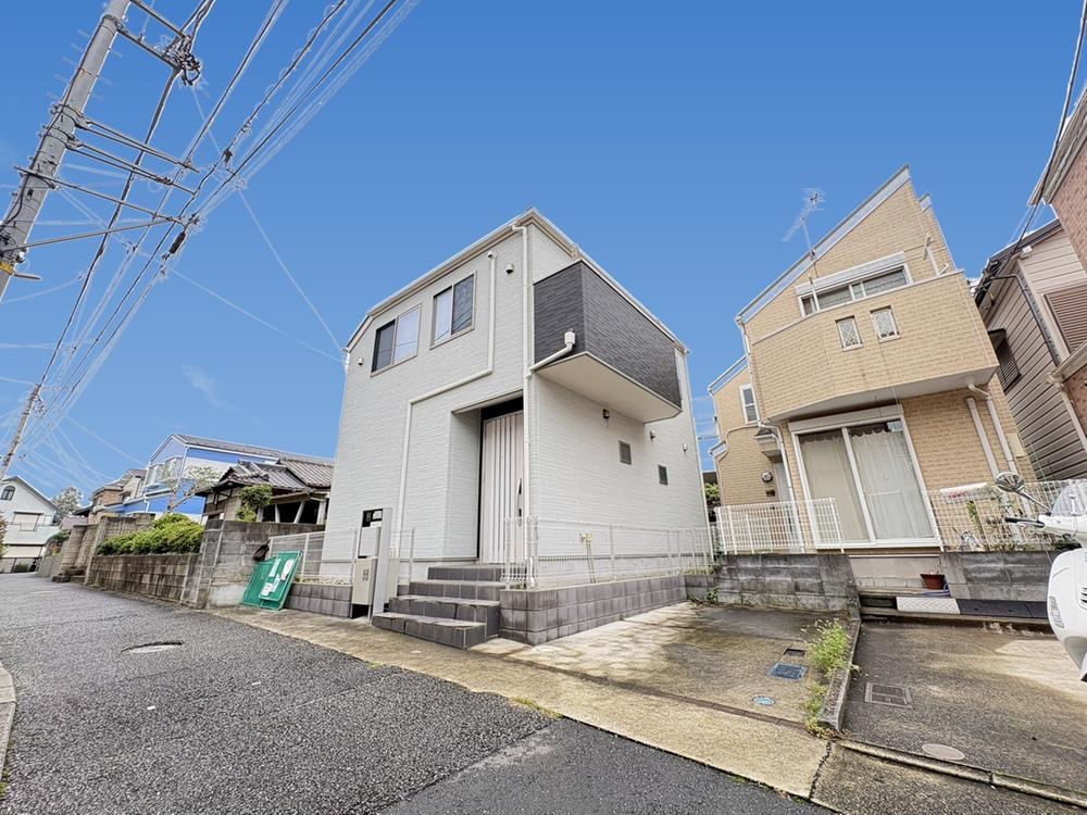 4LDK house in Naka Ward, Yokohama, Kanagawa - Photo 1