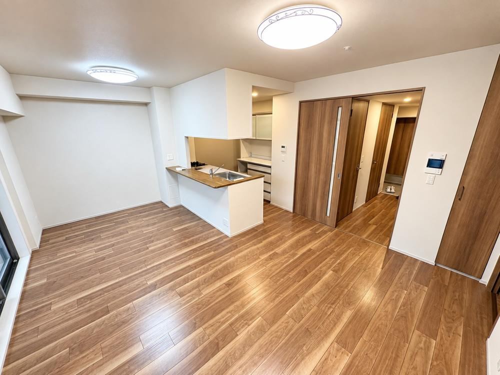 3LDK apartment in Kita Ward, Osaka - Photo 1