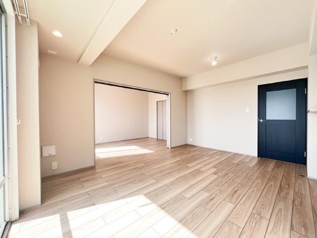 3LDK apartment in Totsuka Ward, Yokohama, Kanagawa - Photo 1