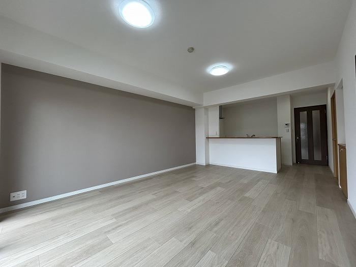 4LDK apartment in Kasuga, Fukuoka - Photo 1