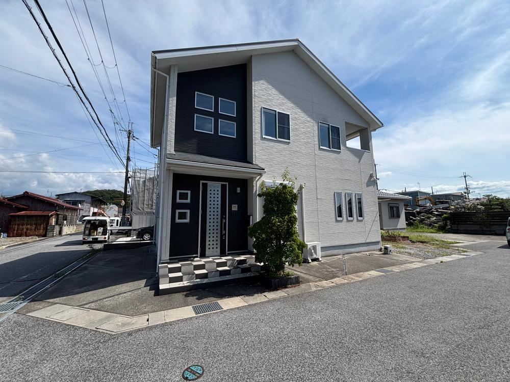 4LDK house in Hikone, Shiga - Photo 1