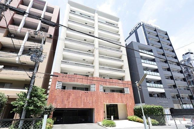 2LDK apartment in Joto Ward, Osaka - Photo 1