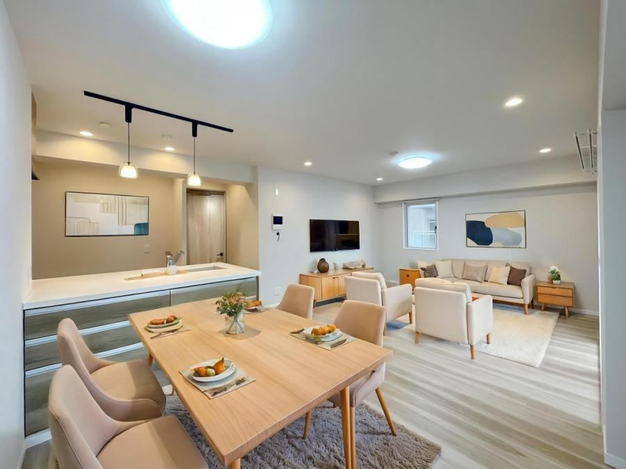 3LDK apartment in Miyakojima Ward, Osaka - Photo 1