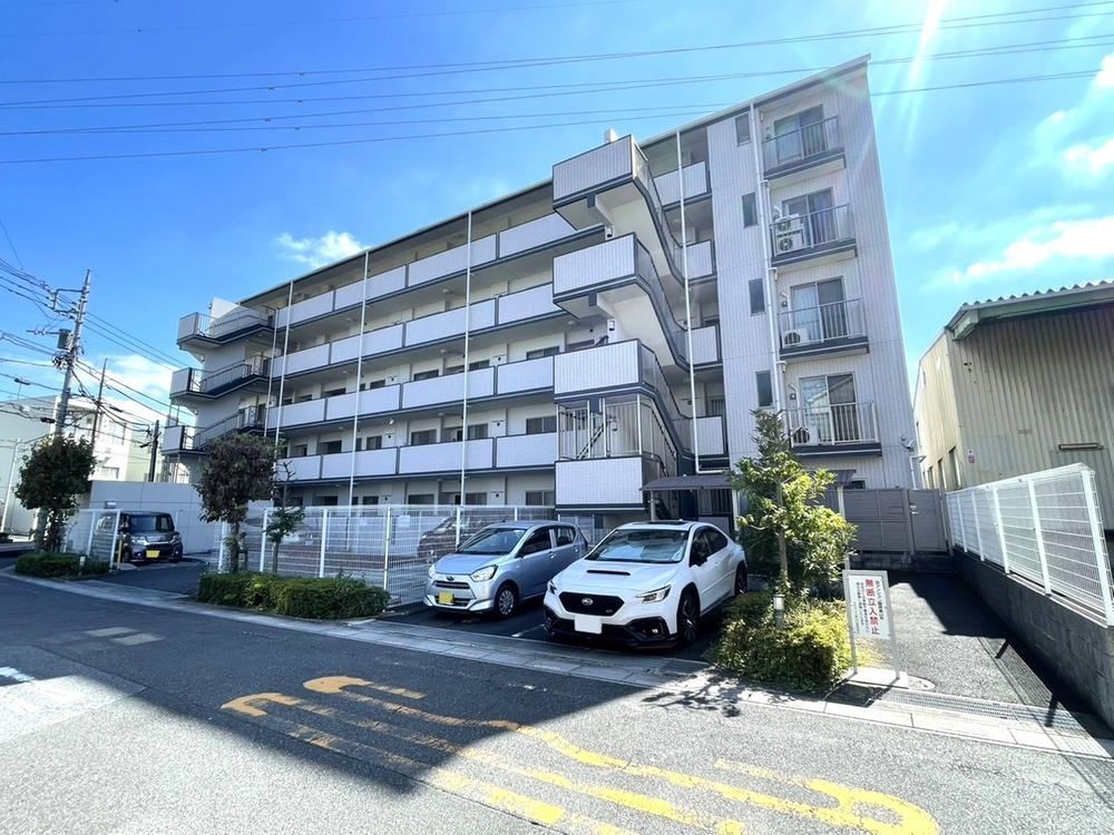 3LDK apartment in Kawaguchi, Saitama - Photo 1