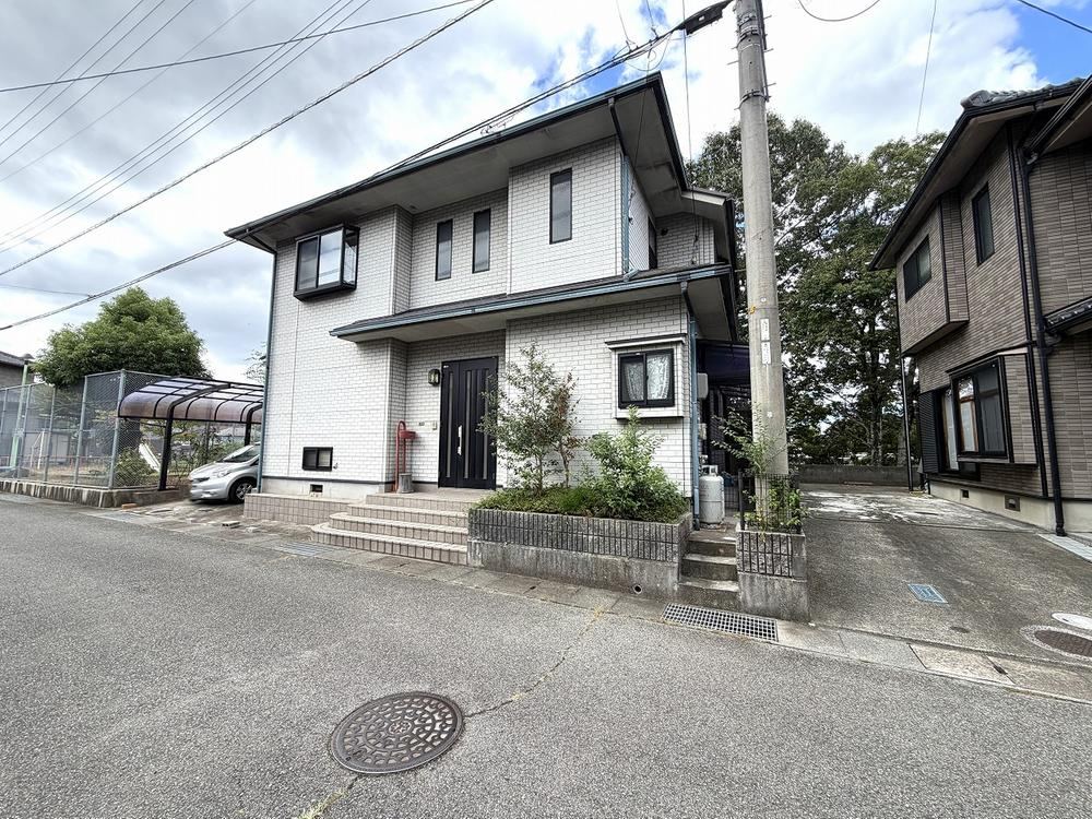 3LDK+S house in Kure, Hiroshima - Photo 1