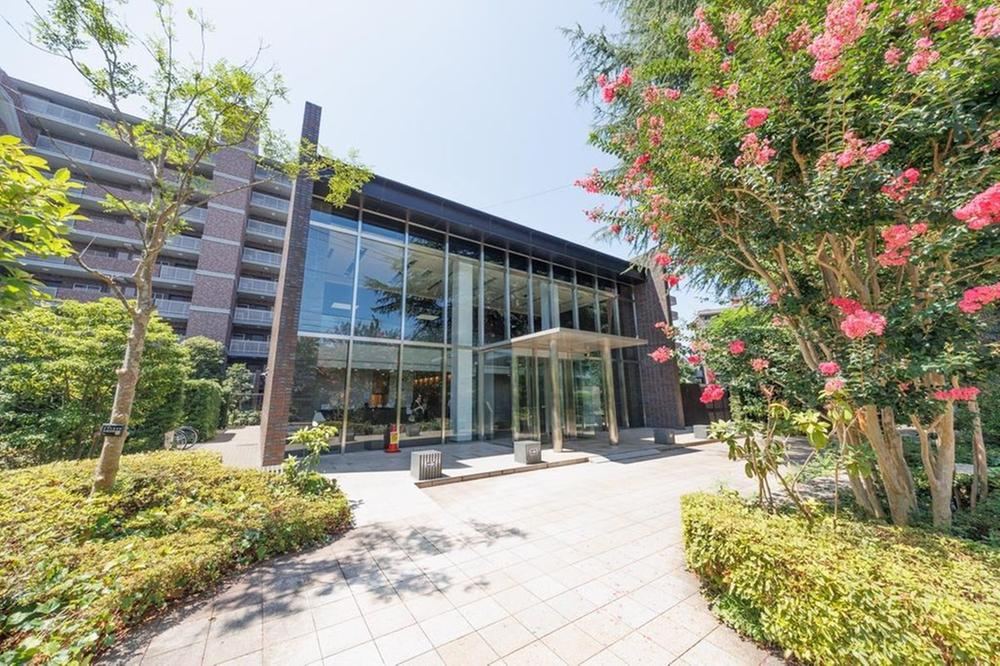 3LDK apartment in Musashino, Tokyo - Photo 1