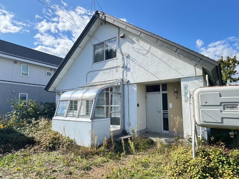2LDK house in Ebetsu, Hokkaido - Photo 1