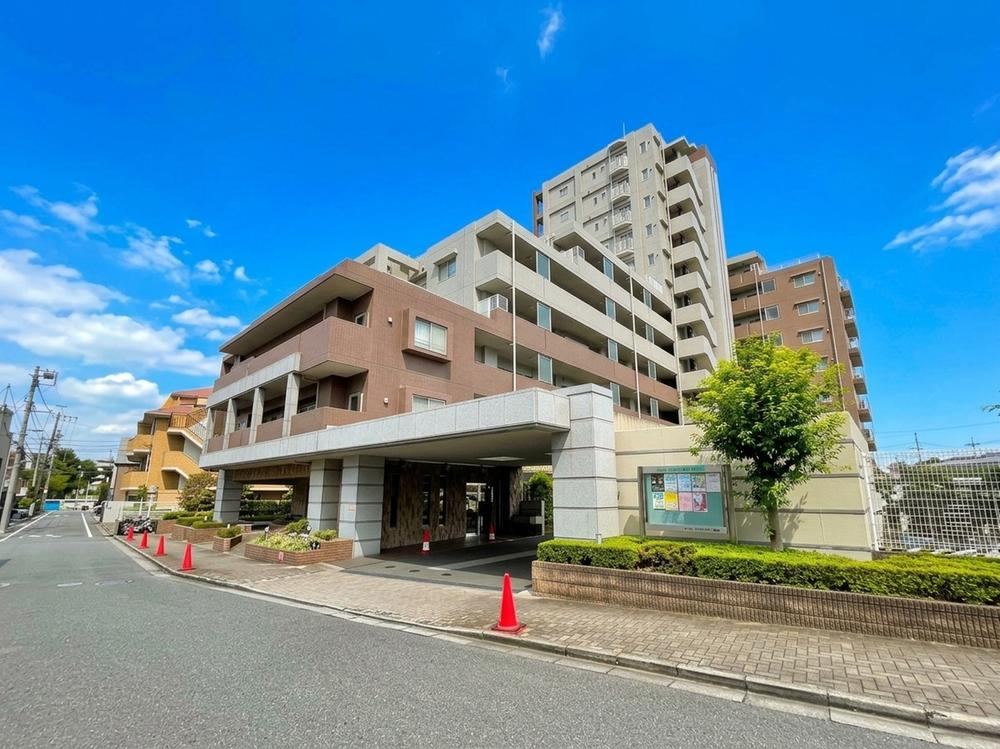 3LDK apartment in Wako, Saitama - Photo 1