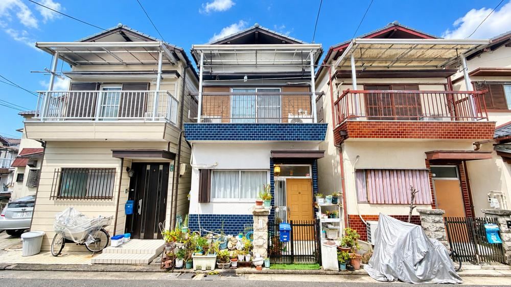 5DK house in Naka Ward, Sakai, Osaka - Photo 1