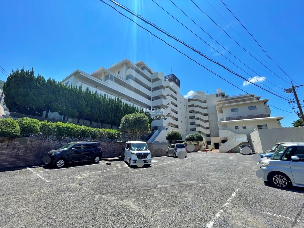 2LDK apartment in Kokurakita Ward, Kitakyushu, Fukuoka - Photo 1