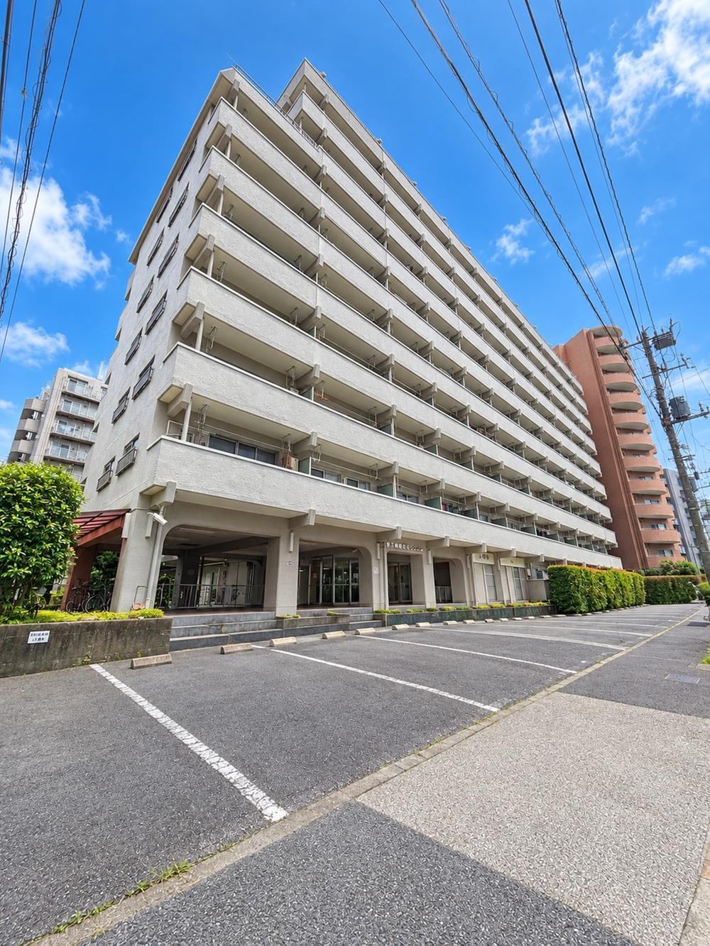 1LDK apartment in Koto Ward, Tokyo - Photo 1