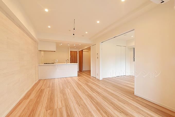 3LDK apartment in Taito Ward, Tokyo - Photo 1