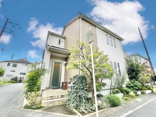 4LDK house in Kashiwa, Chiba - Photo 1