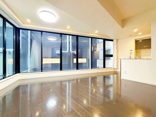 1LDK apartment in Minato Ward, Tokyo - Photo 1