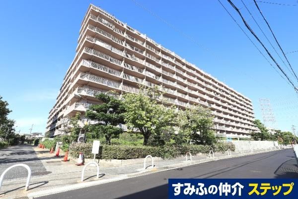 4LDK apartment in Matsubara, Osaka - Photo 1