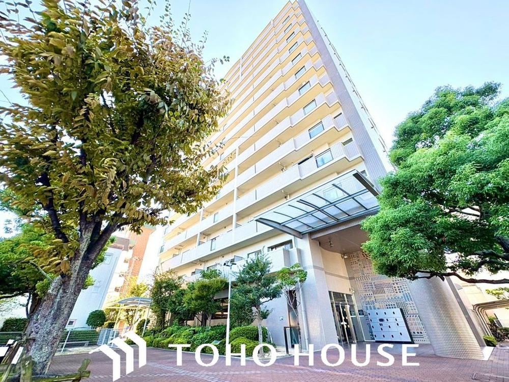 3LDK apartment in Tsurumi Ward, Osaka - Photo 1