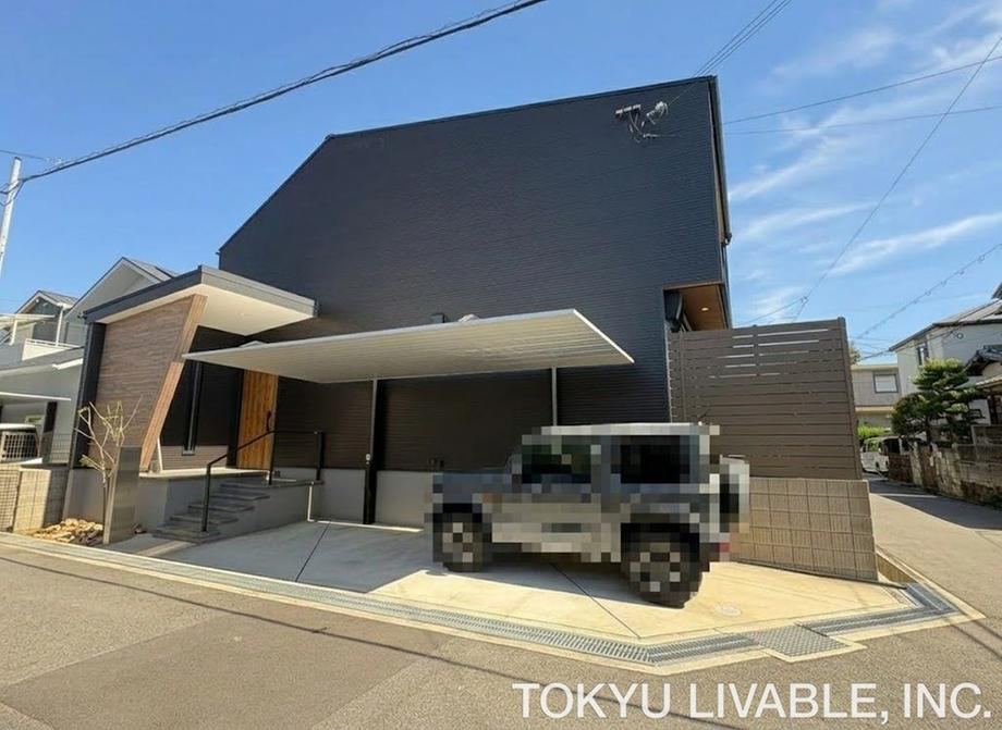 3LDK house in Hirakata, Osaka - Photo 1