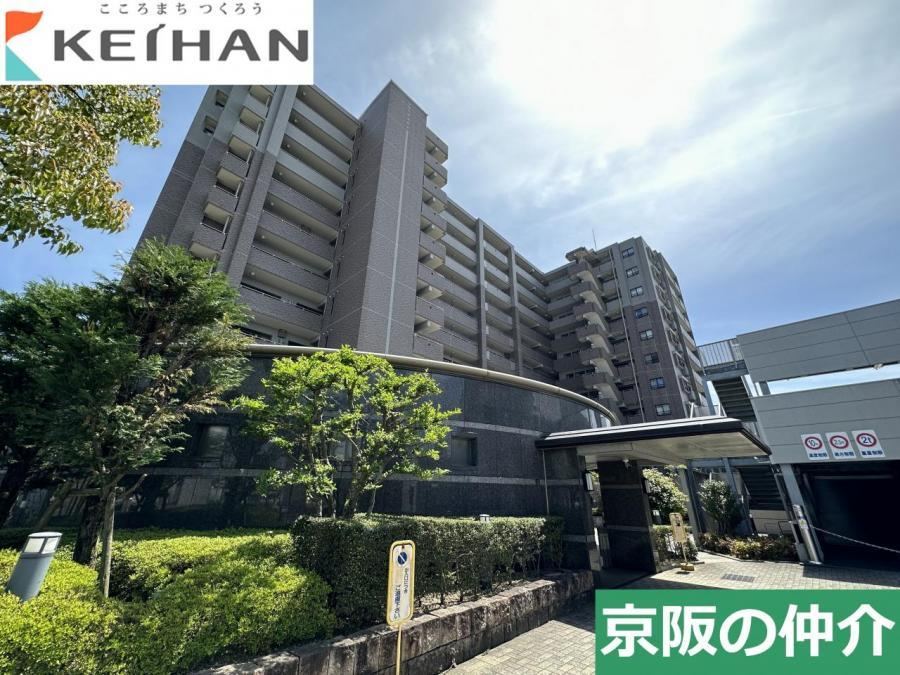 3LDK+S apartment in Kusatsu, Shiga - Photo 1