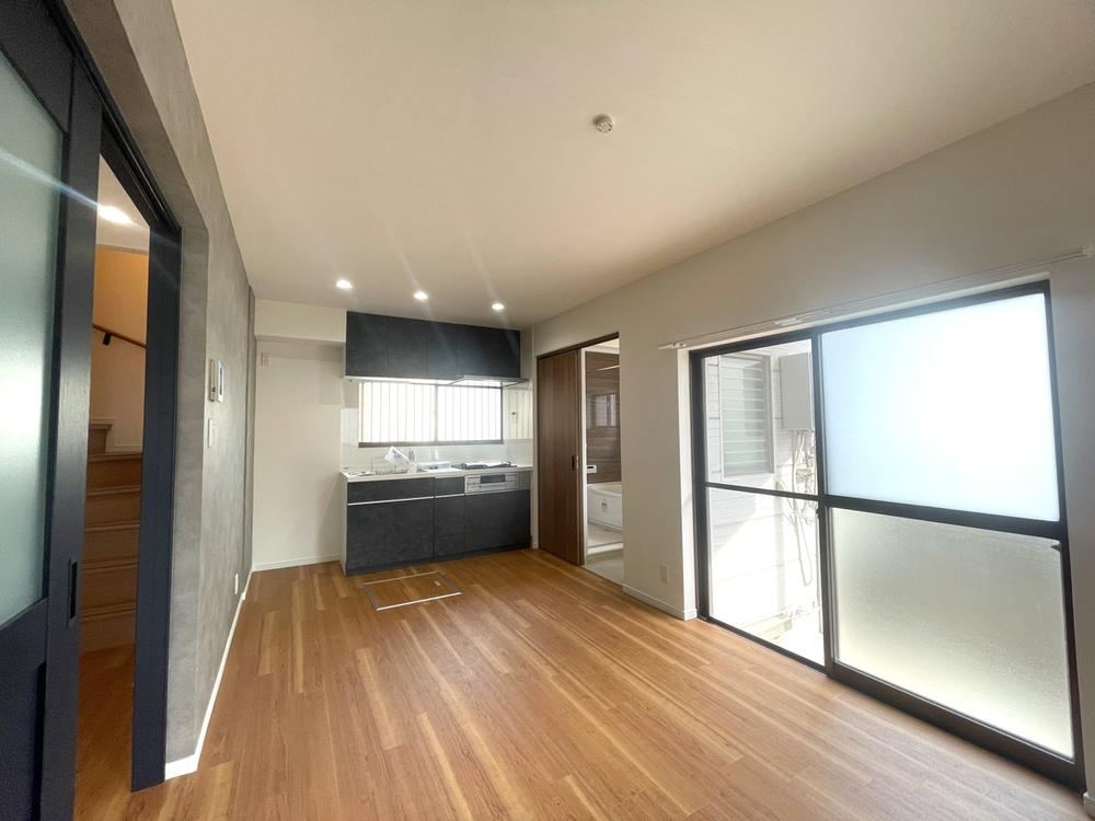 4LDK house in Higashisumiyoshi Ward, Osaka - Photo 1