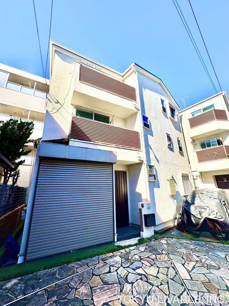 1LDK+S house in Shibuya Ward, Tokyo - Photo 1