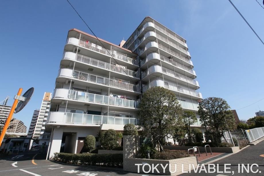 2LDK+S apartment in Koto Ward, Tokyo - Photo 1