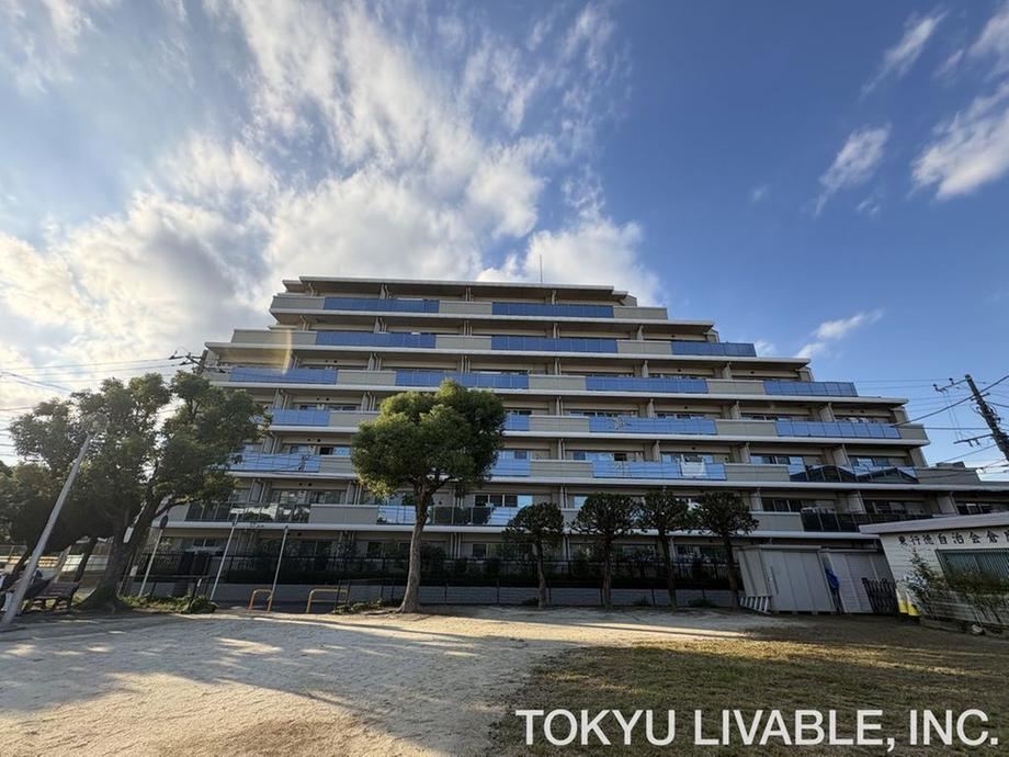 3LDK apartment in Ichikawa, Chiba - Photo 1