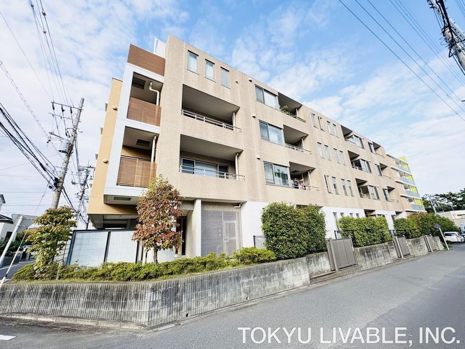 3LDK apartment in Aoba Ward, Yokohama, Kanagawa - Photo 1