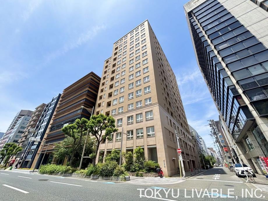 2LDK+S apartment in Chuo Ward, Osaka - Photo 1