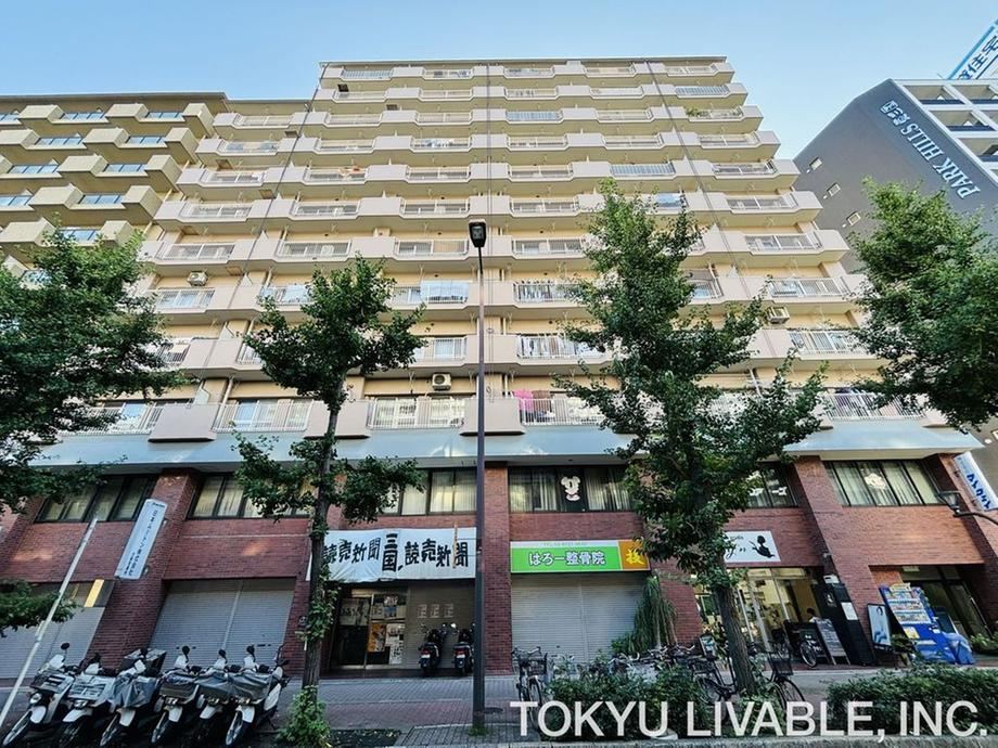 2DK+S apartment in Yodogawa Ward, Osaka - Photo 1