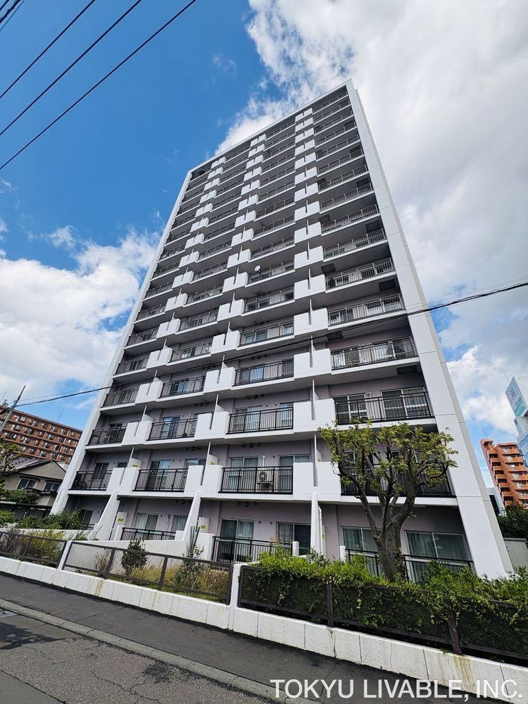 2LDK apartment in Toyohira Ward, Sapporo, Hokkaido - Photo 1