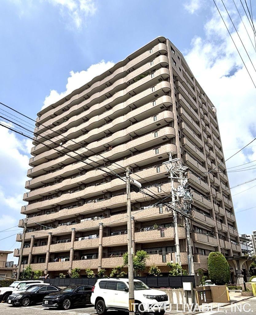 3LDK apartment in Naka Ward, Nagoya, Aichi - Photo 1