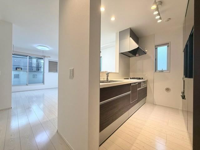 5LDK house in Chuo Ward, Saitama - Photo 1