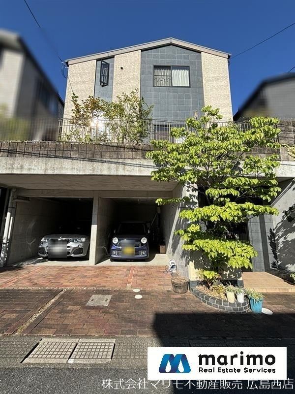 4LDK house in Nishi Ward, Hiroshima - Photo 1