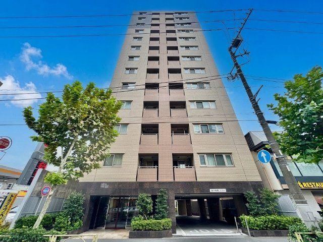 2LDK apartment in Ota Ward, Tokyo - Photo 1
