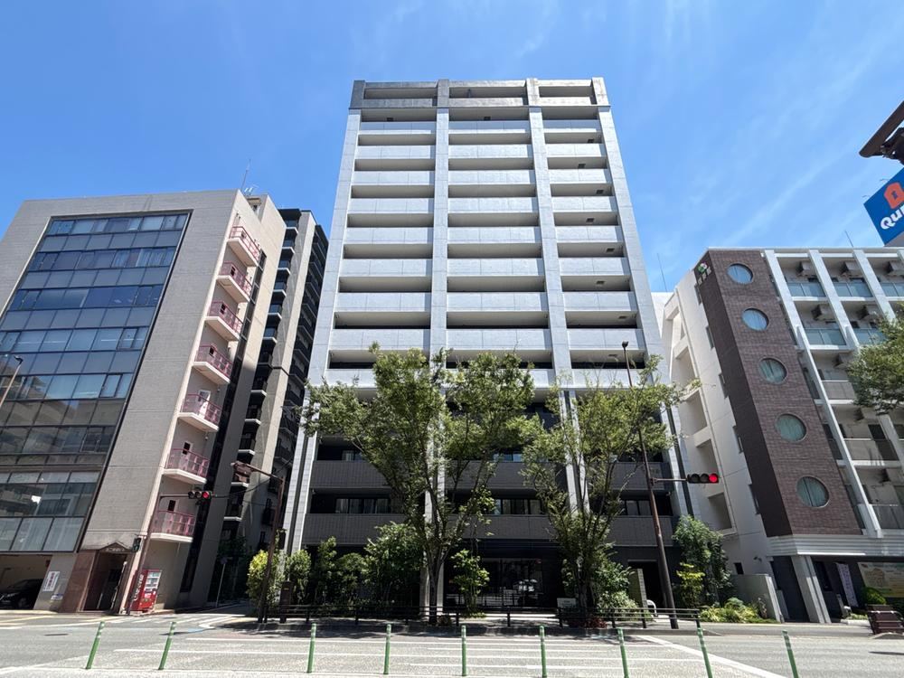 2LDK apartment in Chuo Ward, Fukuoka - Photo 1
