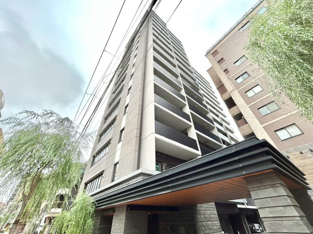 2LDK apartment in Taito Ward, Tokyo - Photo 1