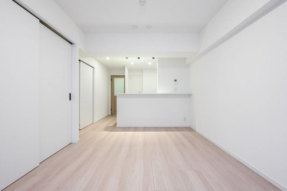3LDK apartment in Naka Ward, Yokohama, Kanagawa - Photo 1