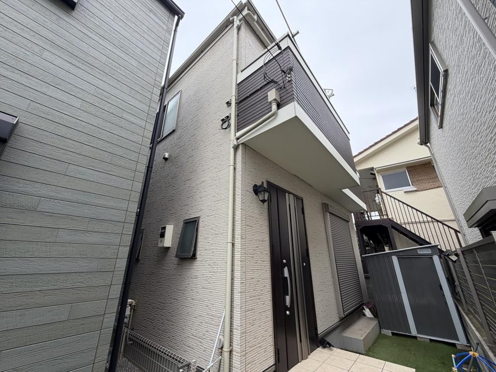 3LDK house in Fuchu, Tokyo - Photo 1